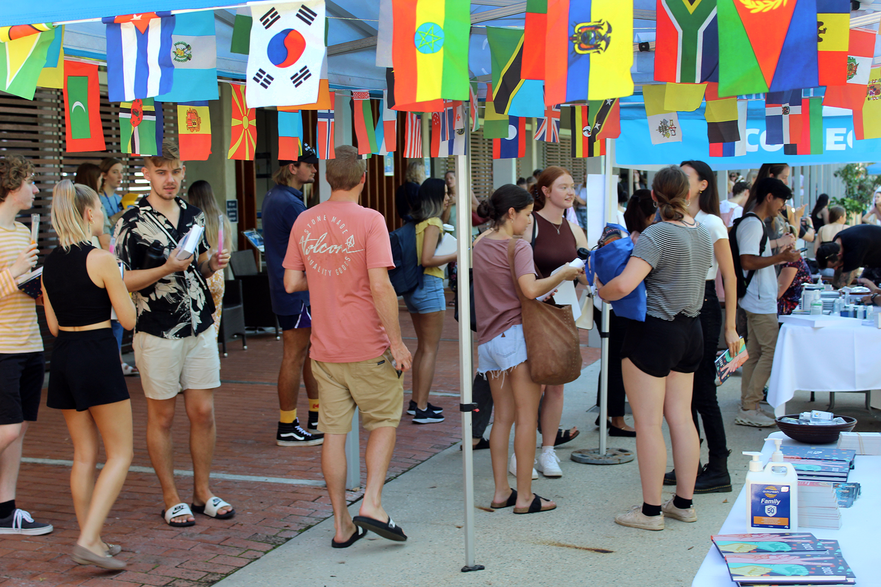 International students at a recent USC Orientation event